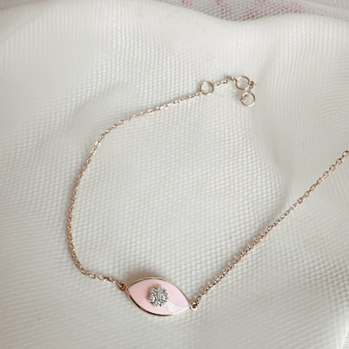 ob114 Pulsera oro 18k: flor de brillantes