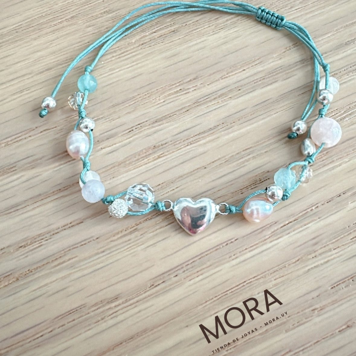 Pulsera ajustable corazón y perlitas