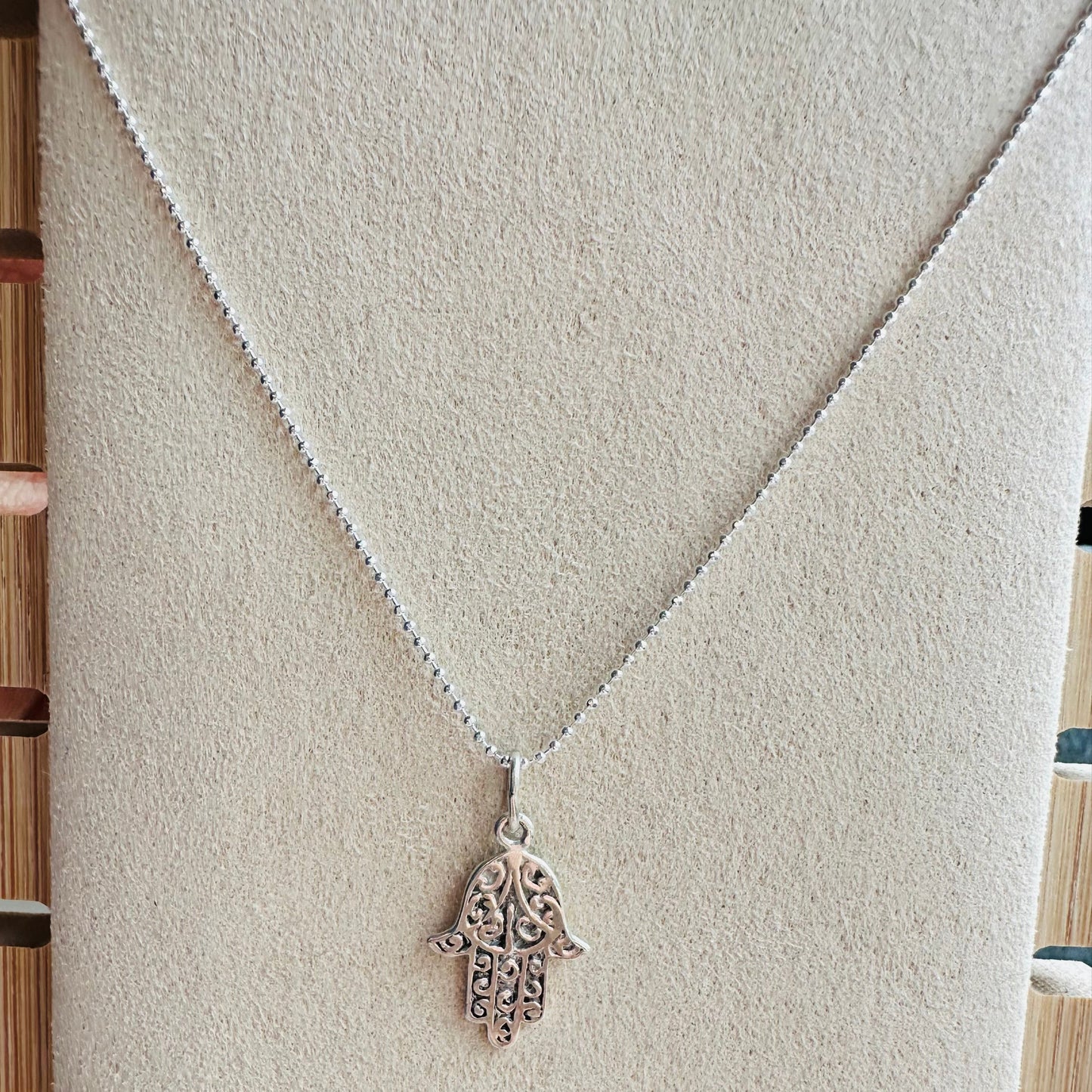 Cadena + dije mano Fátima (Hamsa) - Plata 925