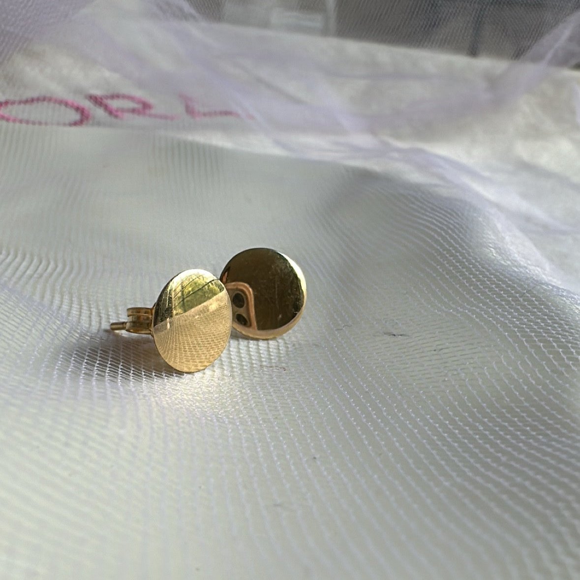 oe117 Caravanas tornillo oro18k planas