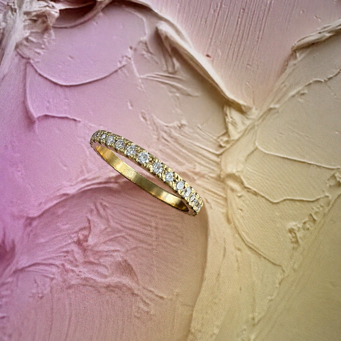 Anillo sinfin oro 18k y brillantes