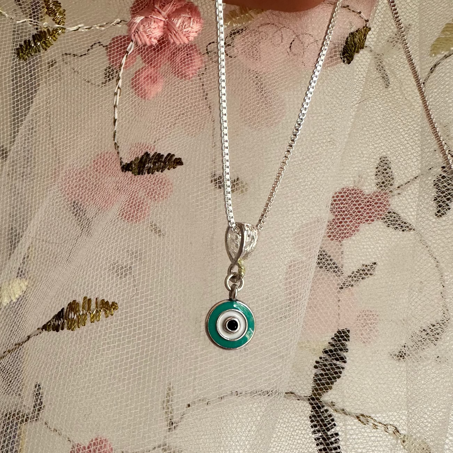 Cadena veneciana + dije ojito turco – Plata 925